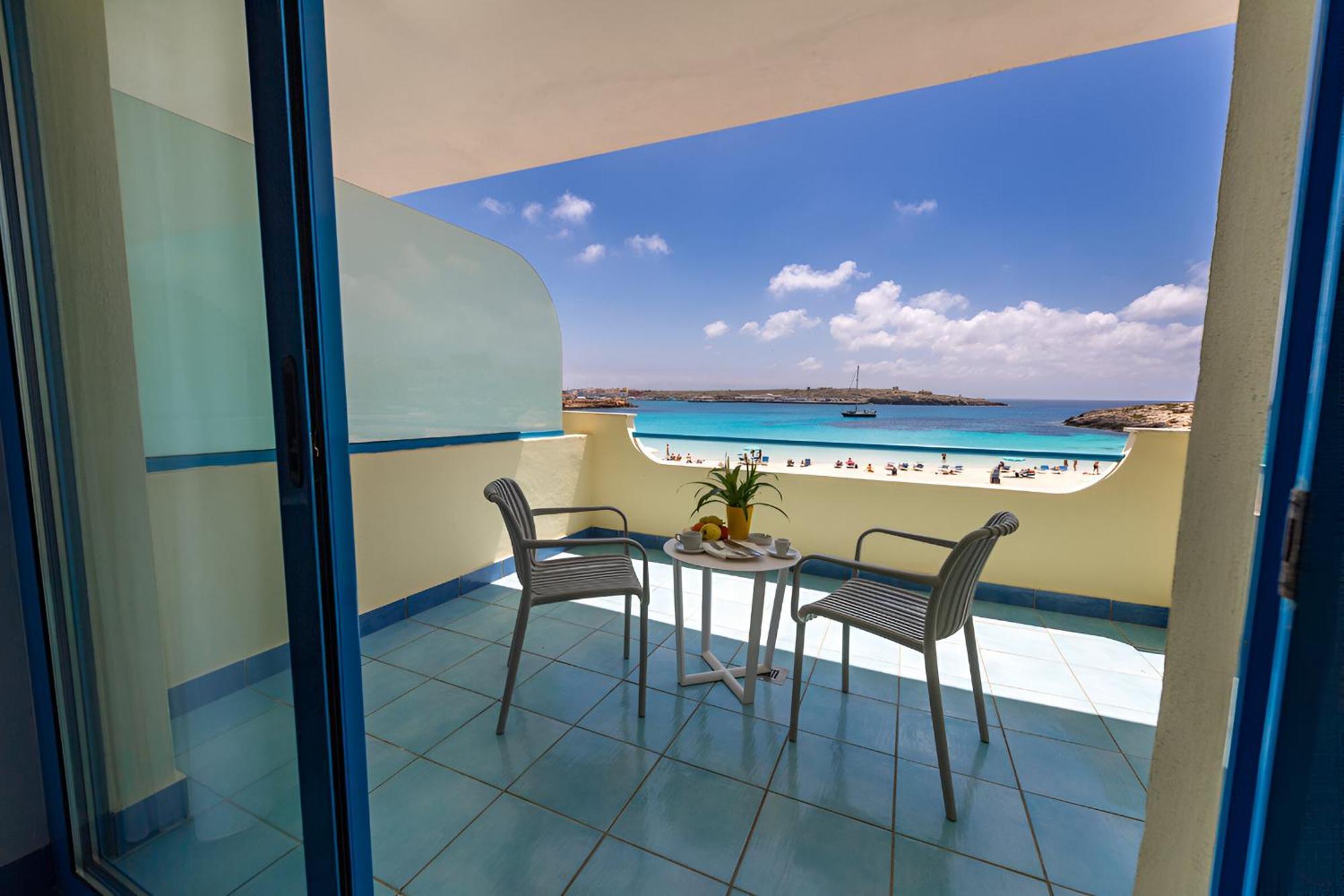 Hotel Baia Turchese Lampedusa Exterior photo