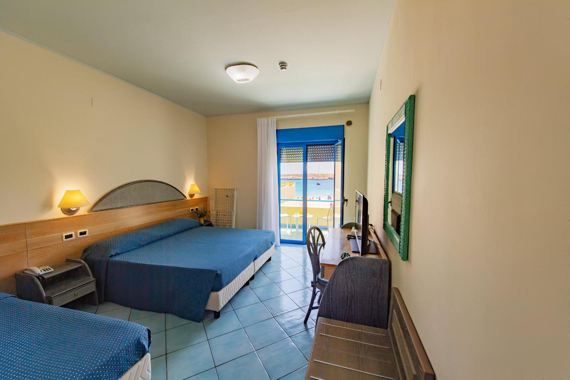 Hotel Baia Turchese Lampedusa Exterior photo